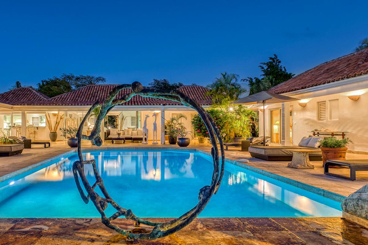 Villa rental Terres Basses St Martin - Evening light